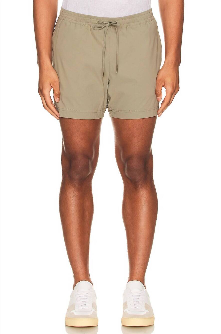 NEW CUTS men's performance shorts in coyote